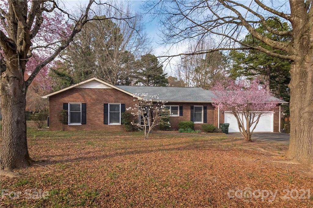 2008 Barkley Circle - Photo 1