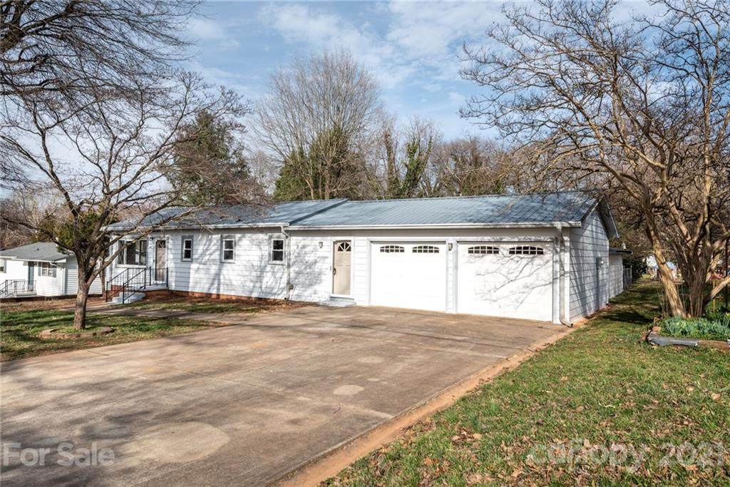 2323 Smith Avenue - Photo 1