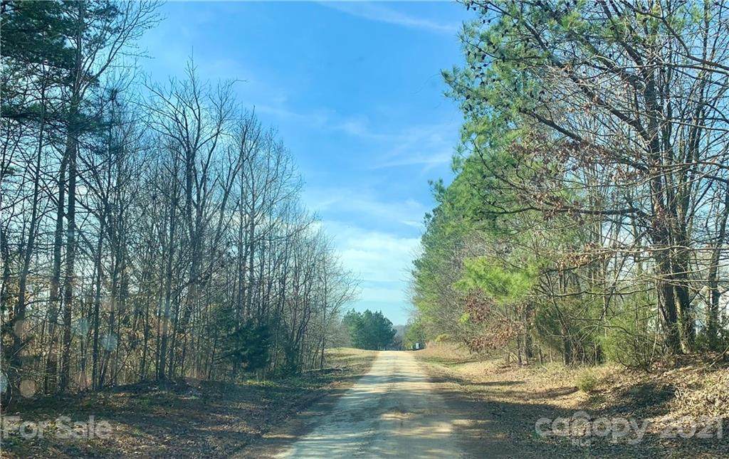 000 Tucker Road - Photo 1