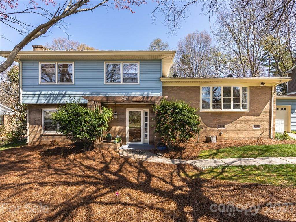 5901 Charing Place - Photo 1