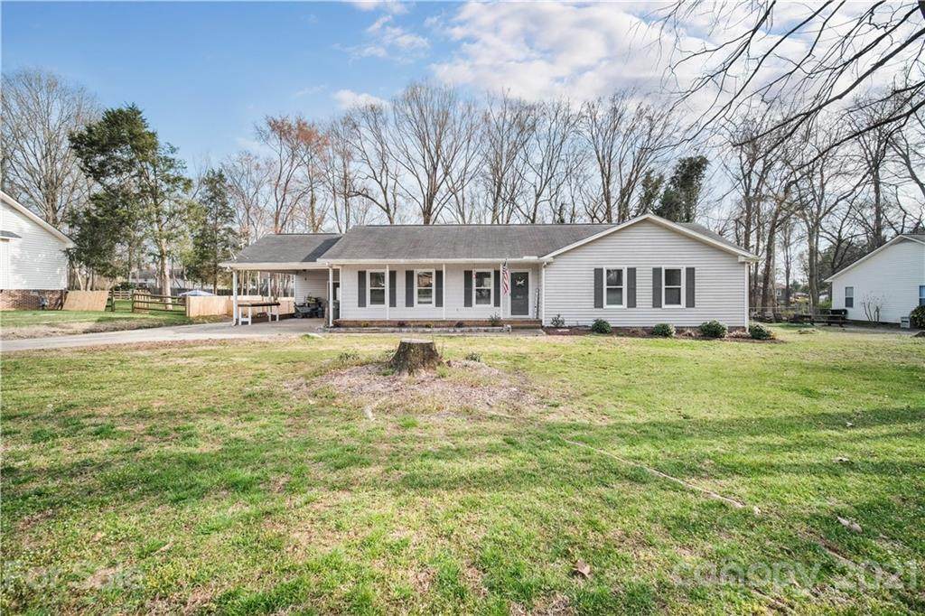 2661 Saddlewood Circle - Photo 1