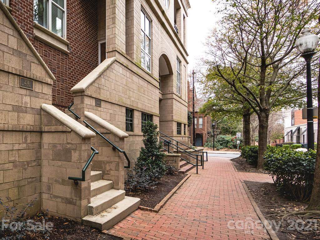 400 Church Street - Photo 1