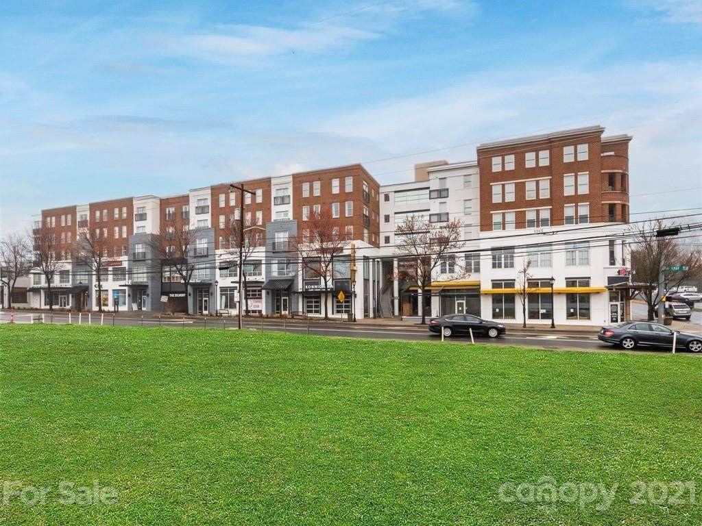 1315 East Boulevard - Photo 1