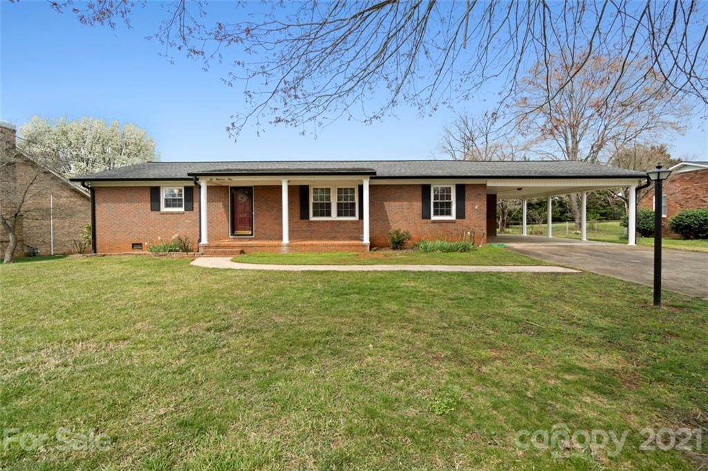 609 Carolina Avenue - Photo 1