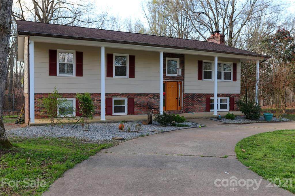 4141 Hoke Street - Photo 1