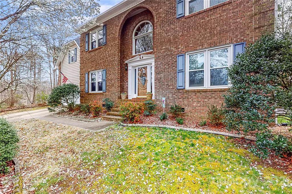 6087 Diamond Place - Photo 1