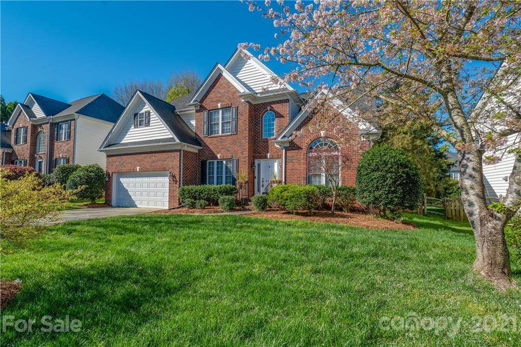 8818 Redmayne Court - Photo 1