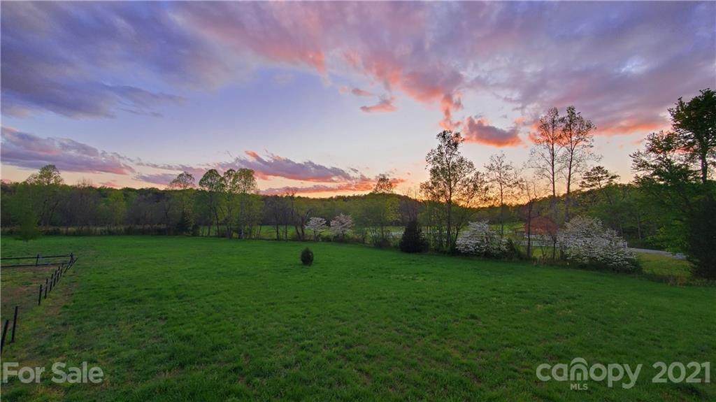 169 Burnt Meadow Lane - Photo 1