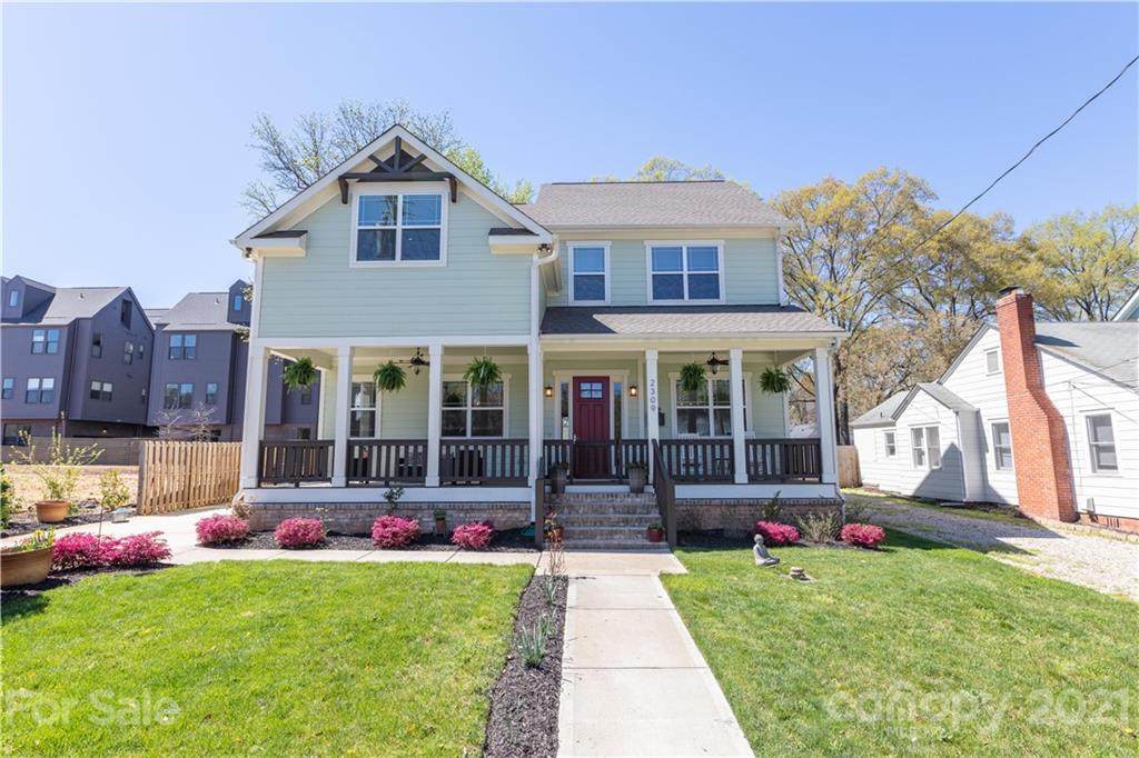 2309 Lola Avenue - Photo 1