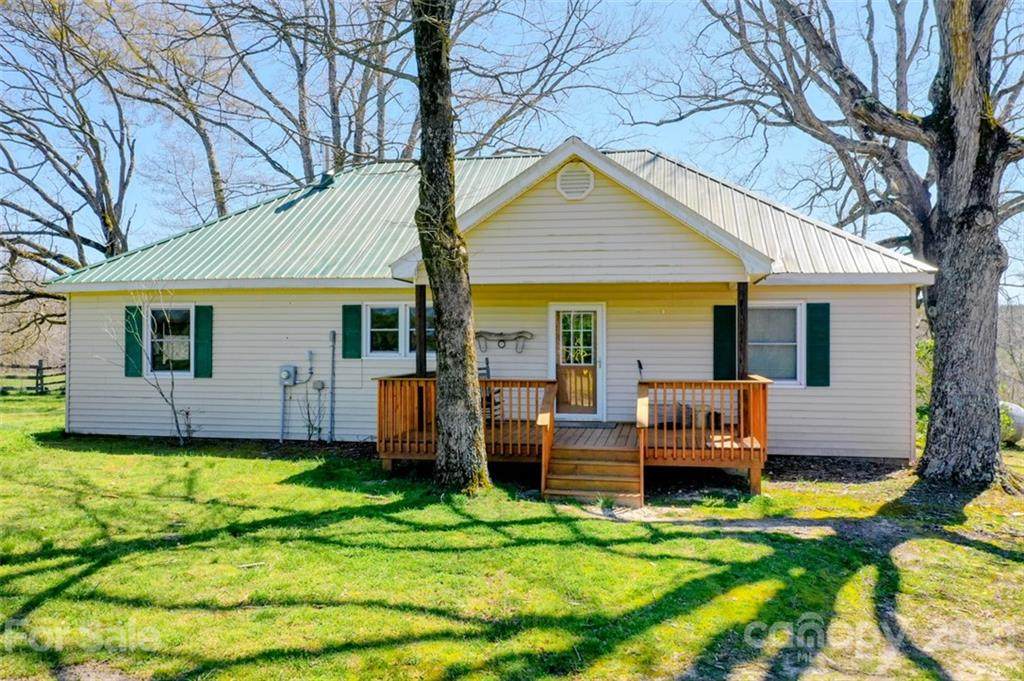 321 Joyces Trail - Photo 1