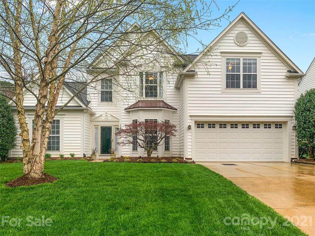 15901 Gathering Oaks Drive - Photo 1
