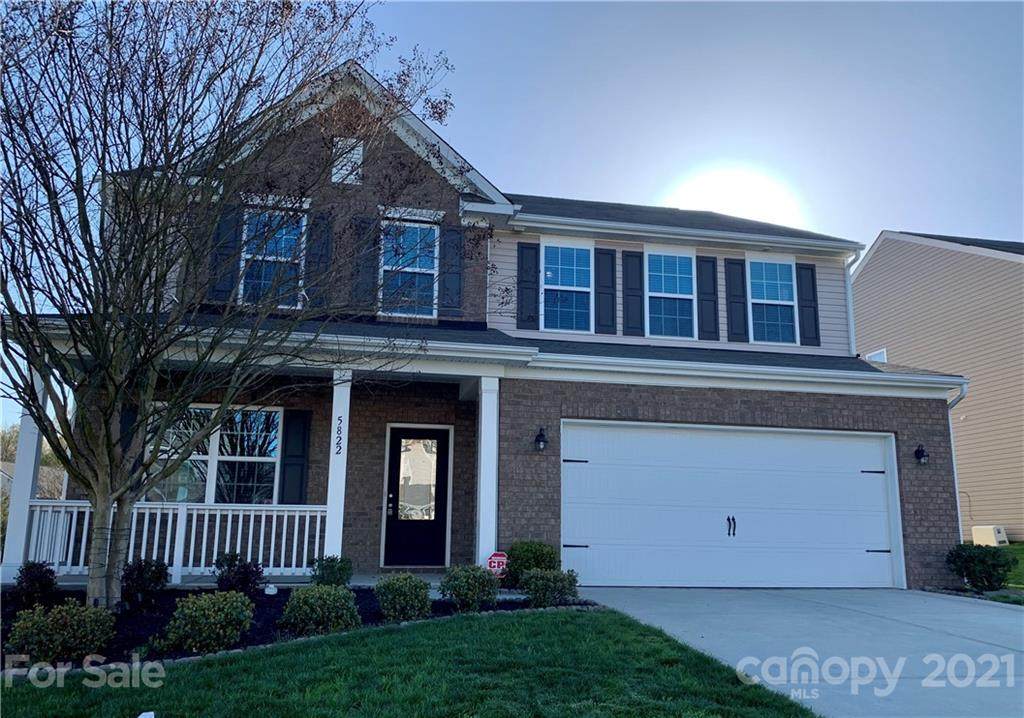 5822 Castlecove Road - Photo 1