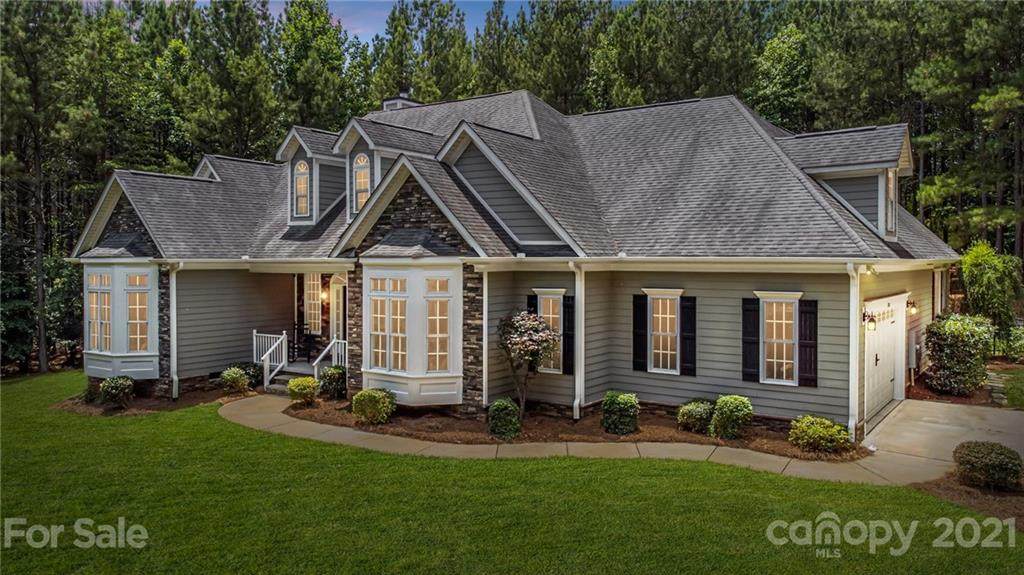 2850 Arbor Hills Drive - Photo 1