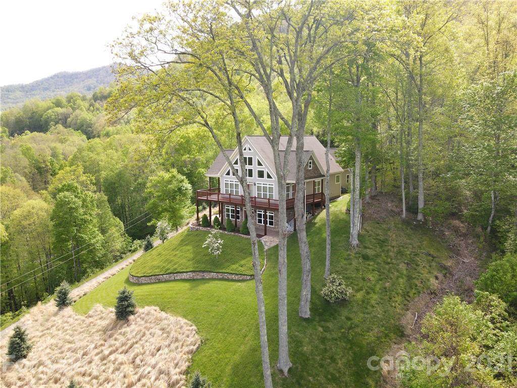340 Red Oak Lane - Photo 1