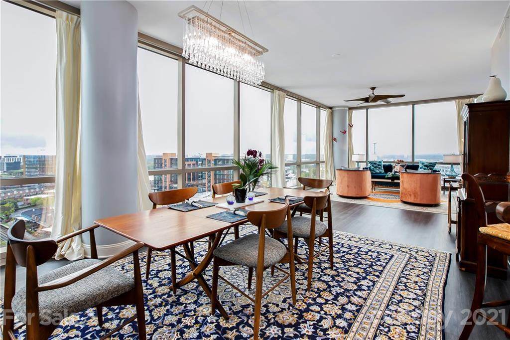 315 Arlington Avenue - Photo 1