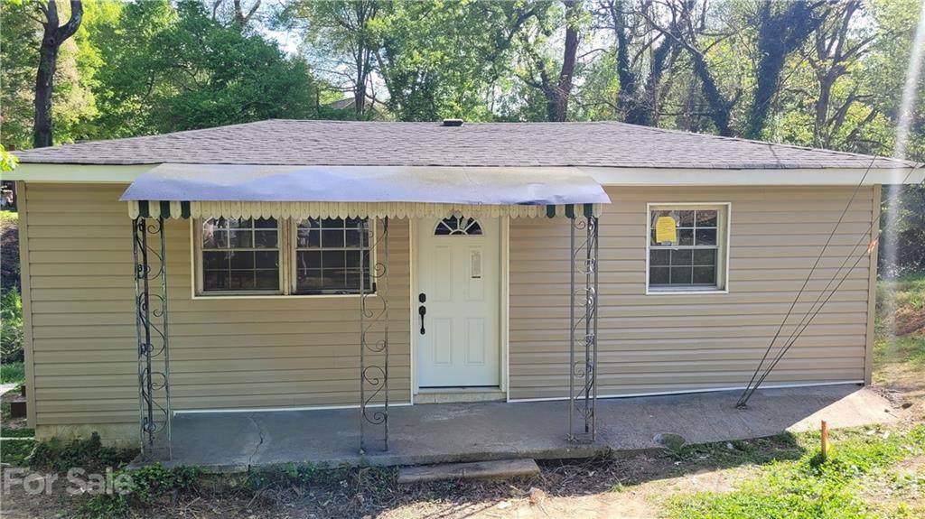 700 Gem Street - Photo 1