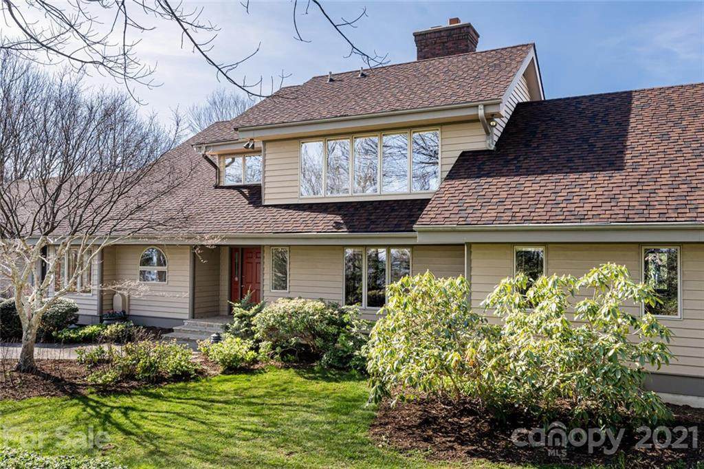 100 Big Spring Drive - Photo 1