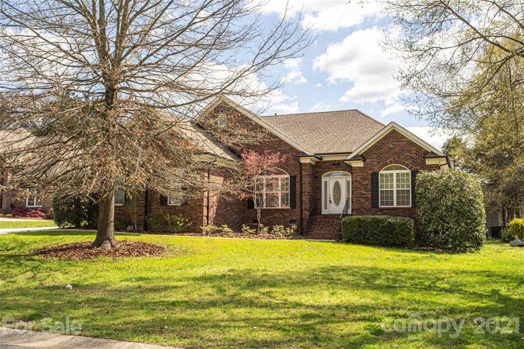 1484 Saint Annes Court - Photo 1
