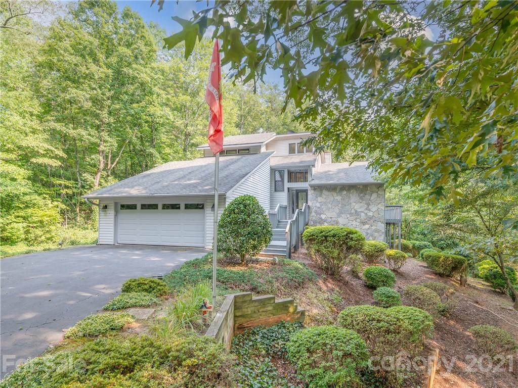 312 Jonathan Lane - Photo 1