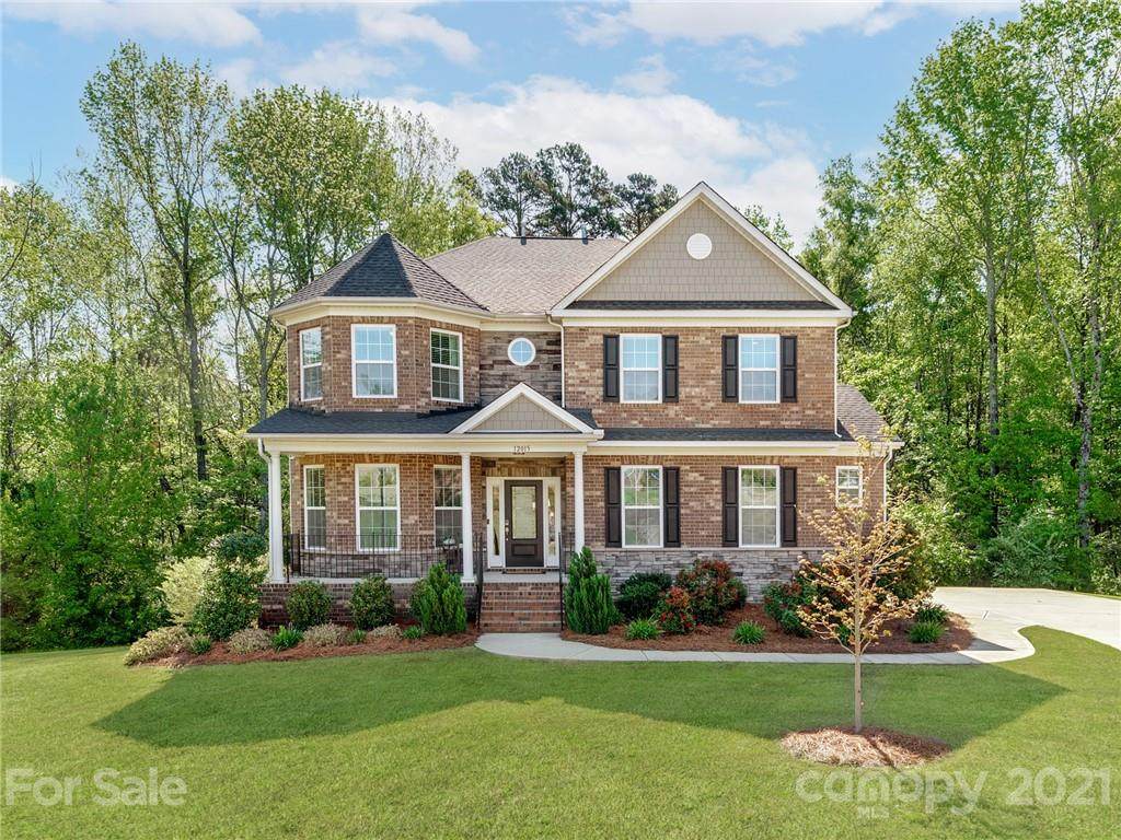 12015 Aston Court - Photo 1