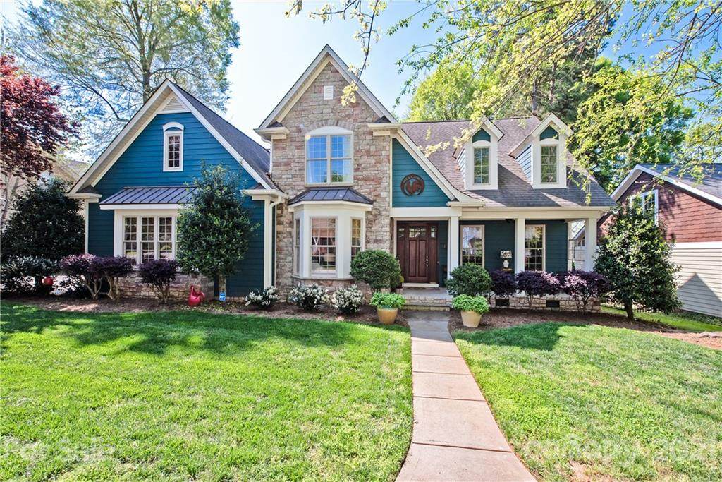 321 Magnolia Street - Photo 1