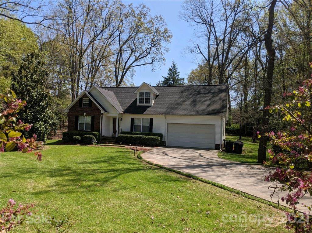 1311 Woodland Avenue - Photo 1