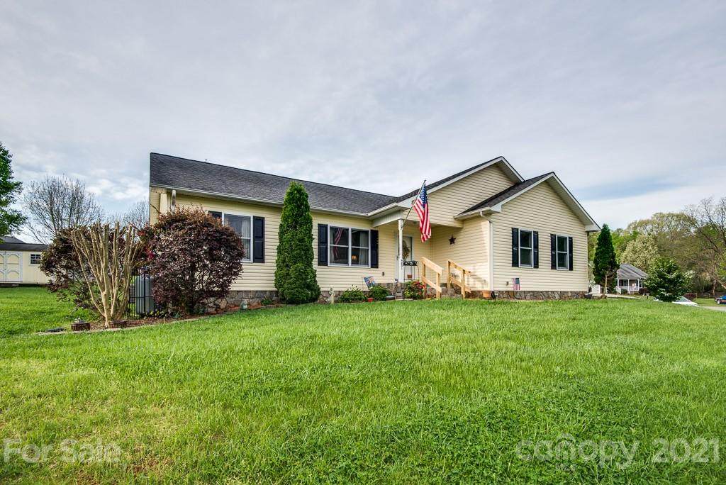 4831 Bonnie Brook Court - Photo 1