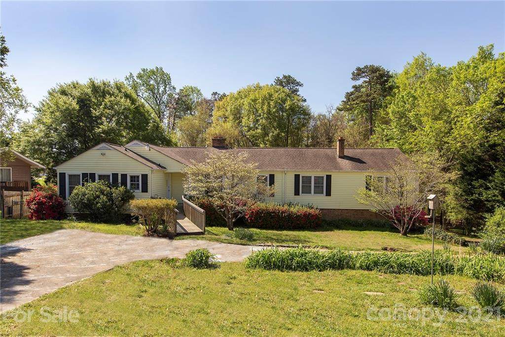 1115 Blueberry Lane - Photo 1