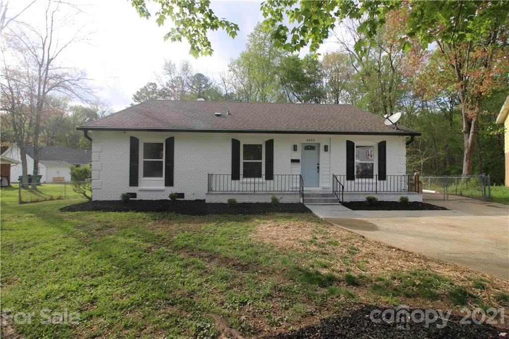 6615 Farmway Place - Photo 1
