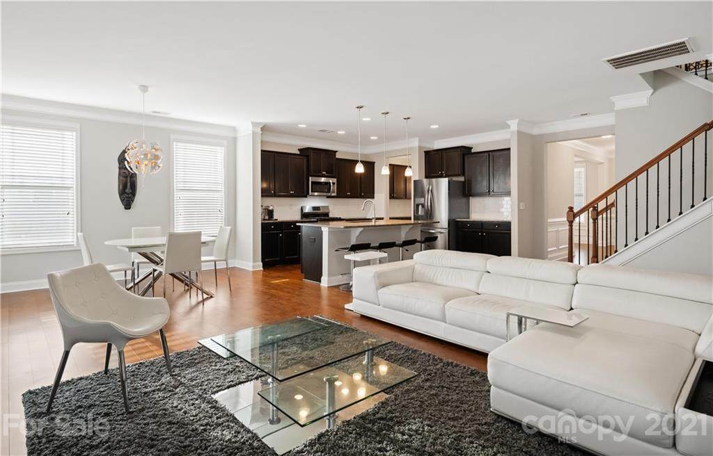 7797 Sawgrass Lane - Photo 1