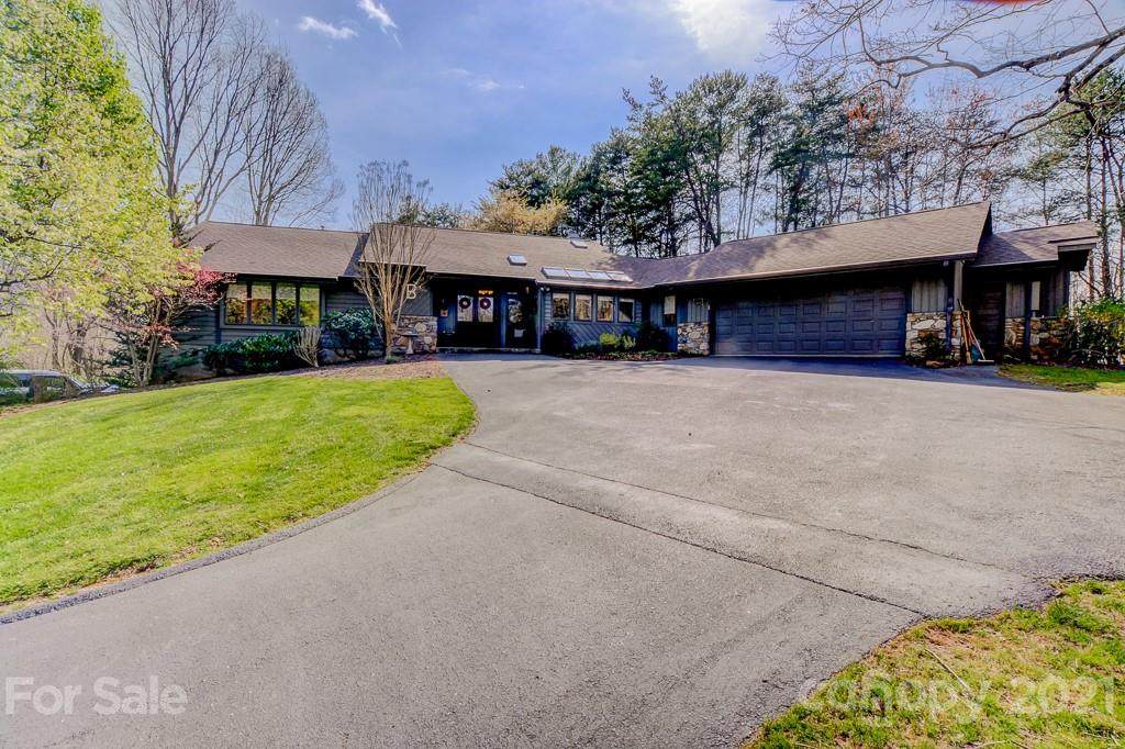 154 Skyview Circle - Photo 1