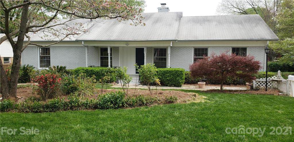 5100 Carriage Drive Circle - Photo 1