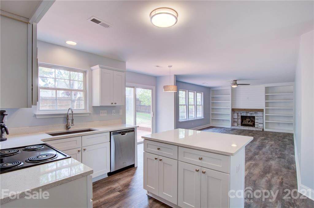 125 Red Tip Lane - Photo 1