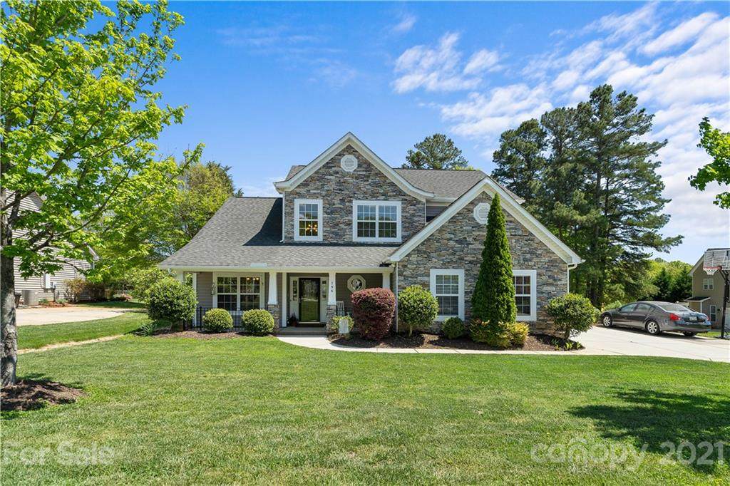 796 Seipel Drive - Photo 1
