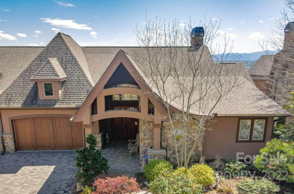 21 South Point Drive - Photo 1