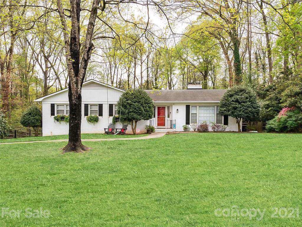417 Hillandale Drive - Photo 1