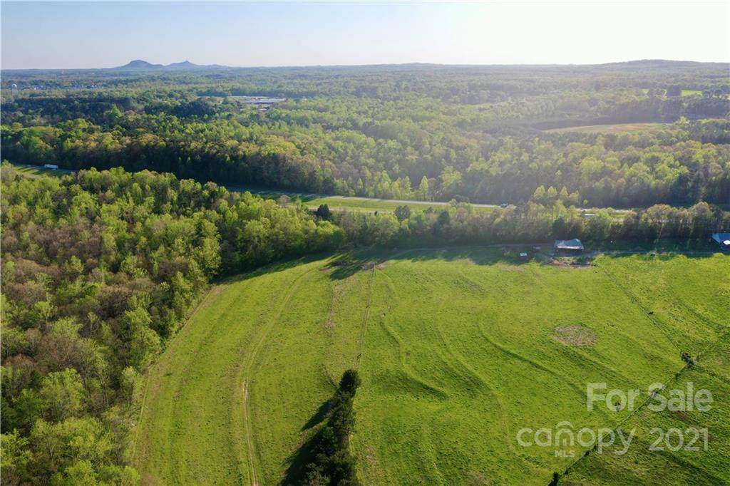 194 White Farm Road - Photo 1