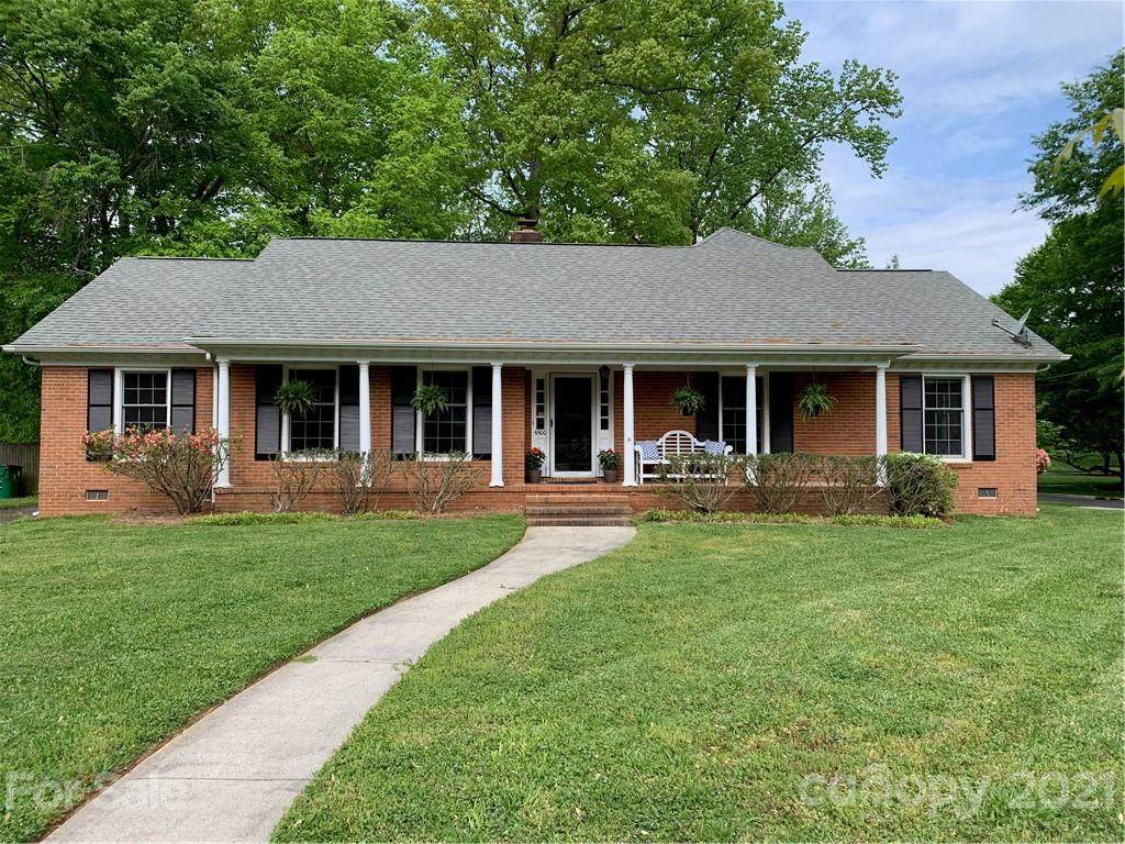 6500 Tensbury Court - Photo 1