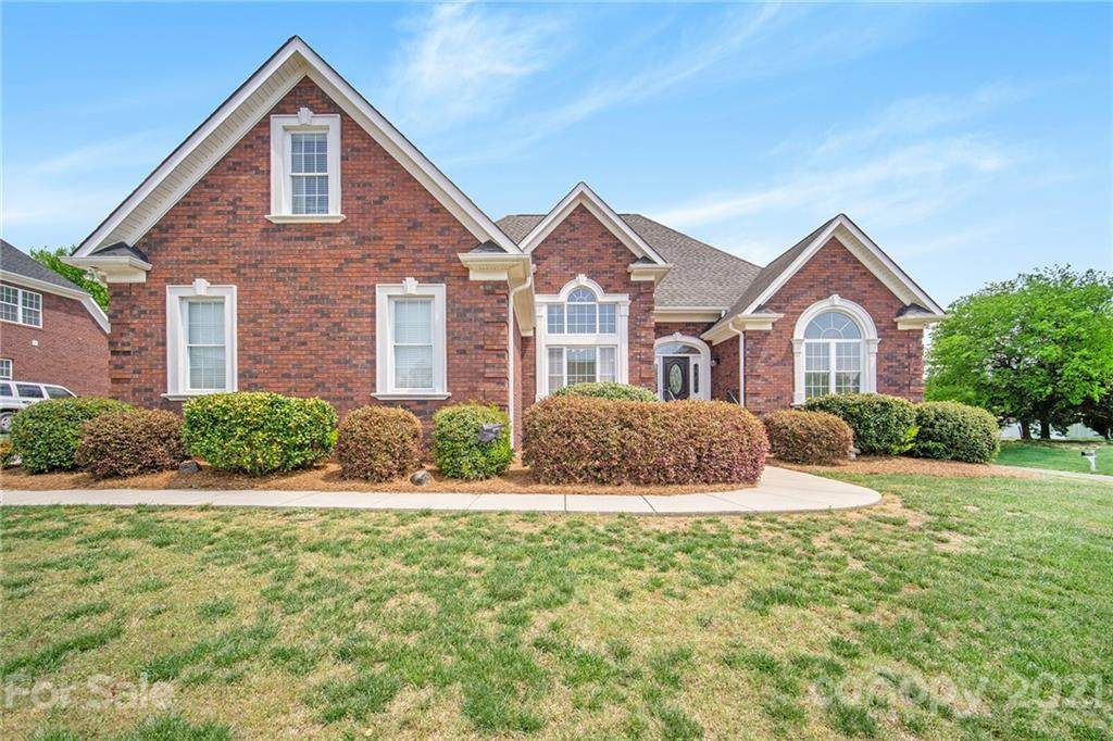 702 King Fredrick Lane - Photo 1