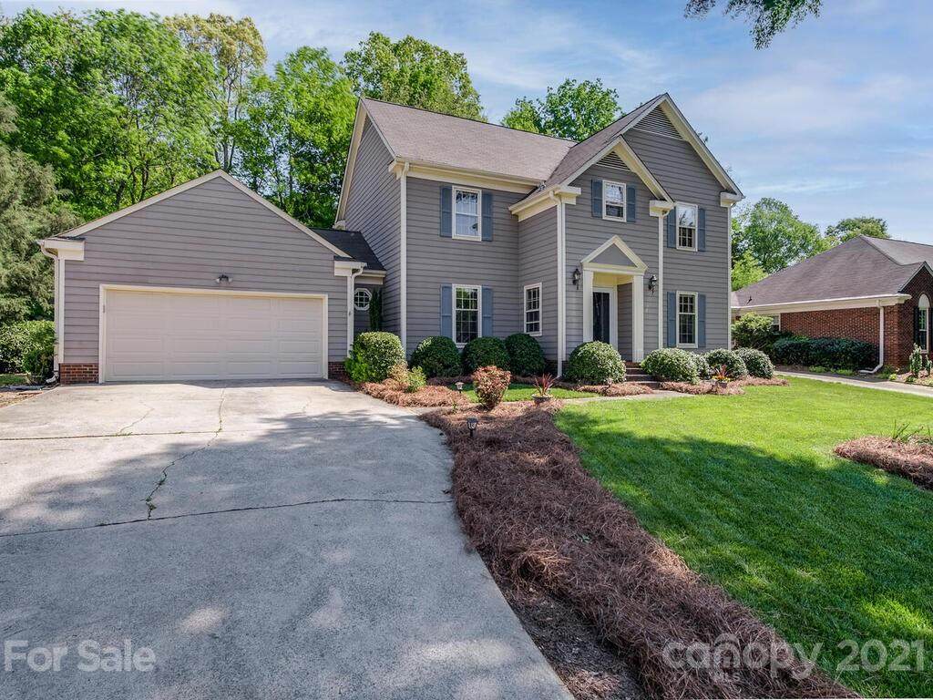 6322 Willow Run Drive - Photo 1