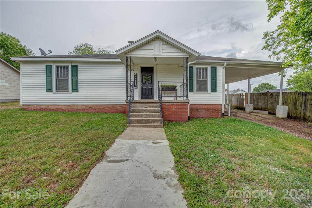 2200 Brookview Avenue - Photo 1