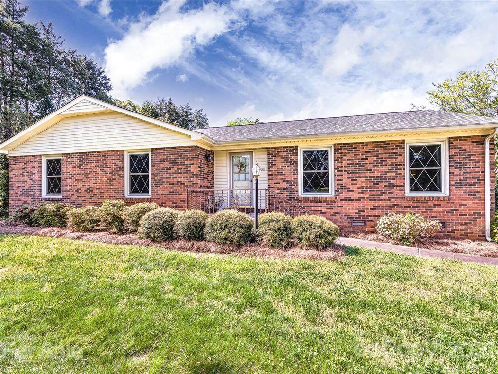 3200 Rea Road - Photo 1