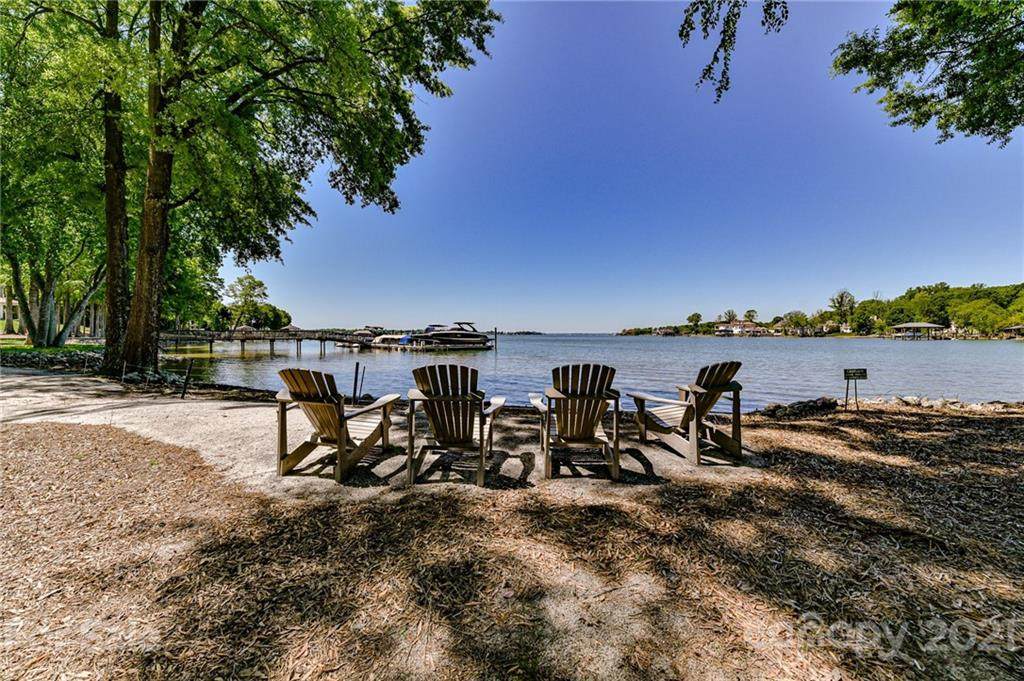 107 Cove Key Lane - Photo 1