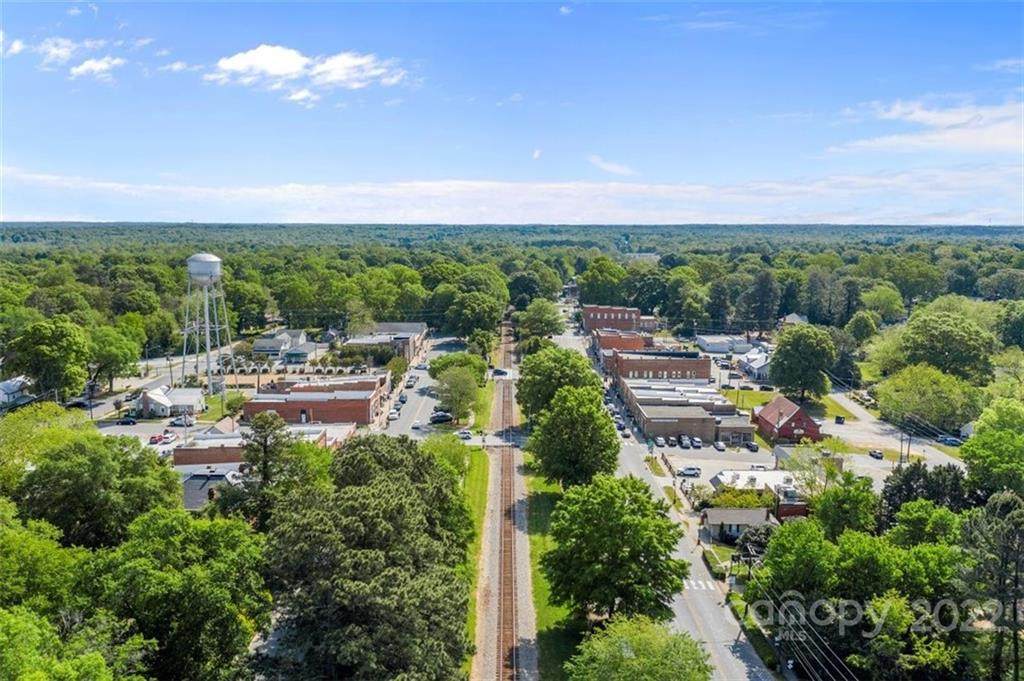 801 South Main Street - Photo 1