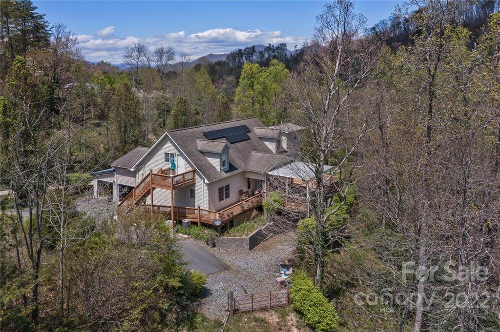 129 Moonlight Drive - Photo 1