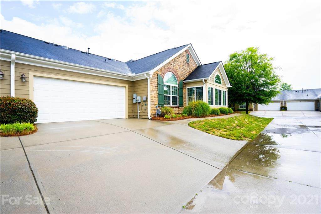 4805 Boomerang Way - Photo 1