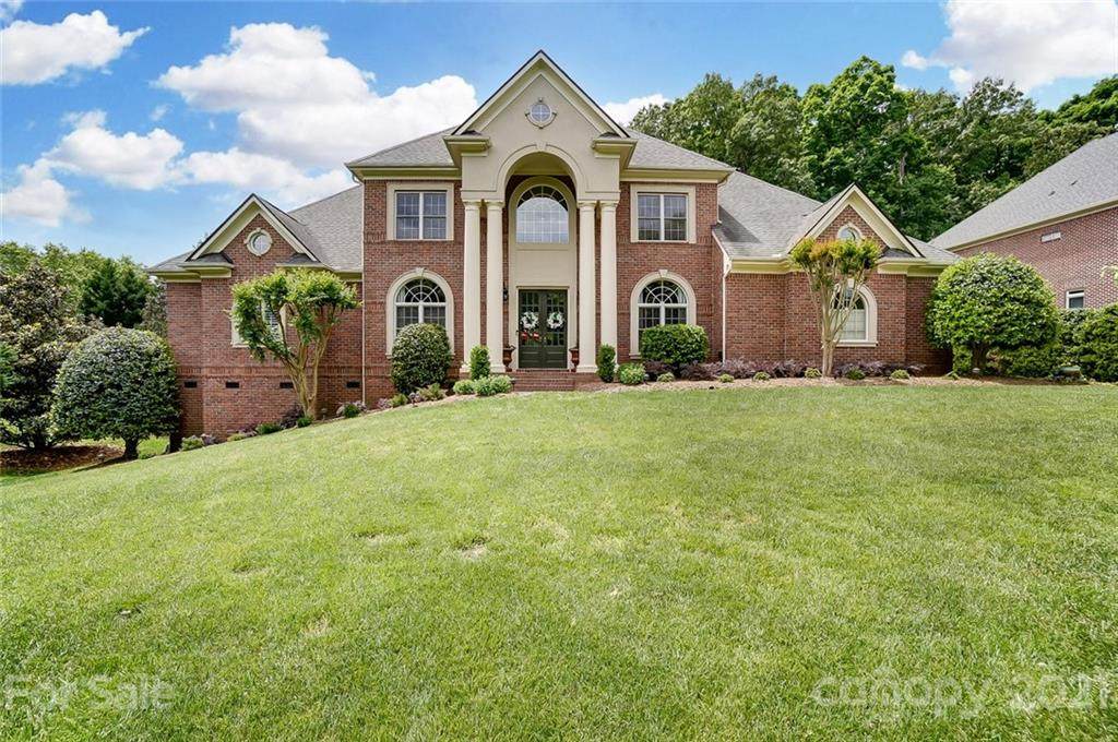 1810 Summit View Place - Photo 1