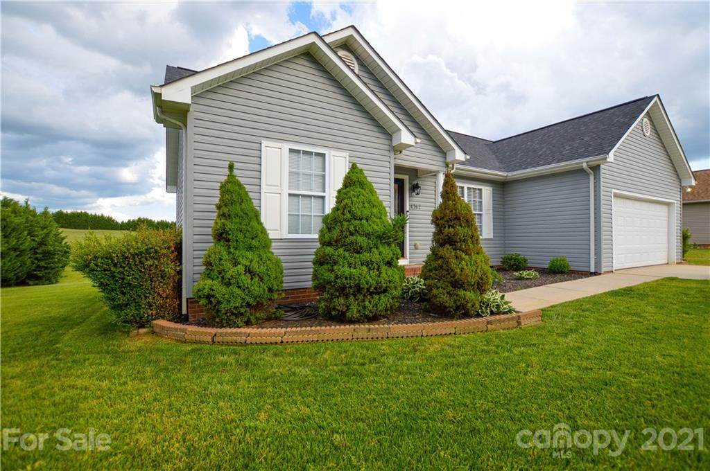 4762 Powder Horne Lane - Photo 1