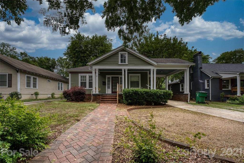 421 West Boulevard - Photo 1