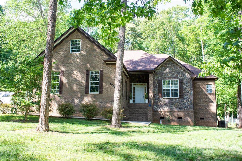 8930 Gosnell Drive - Photo 1